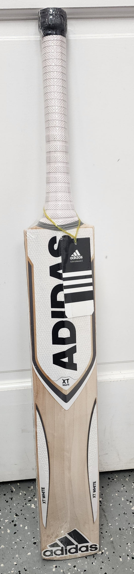 Adidas XT White 5.0 English Willow Cricket Bat