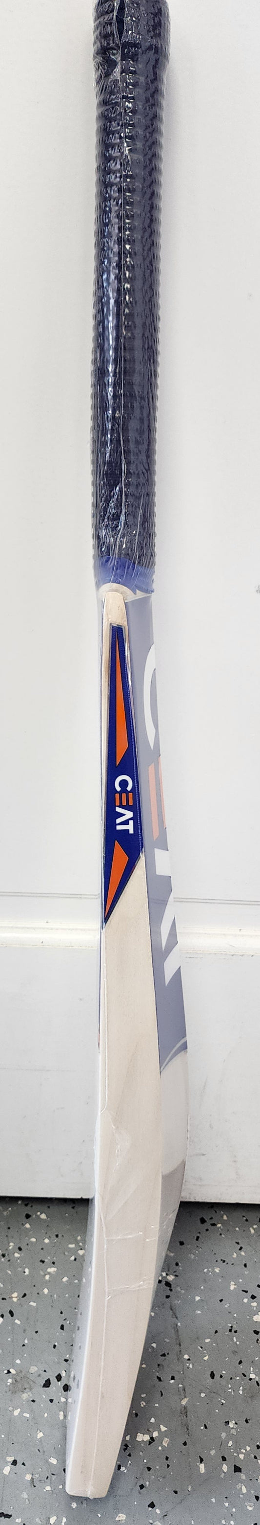 CEAT Grip Master English Willow Bat