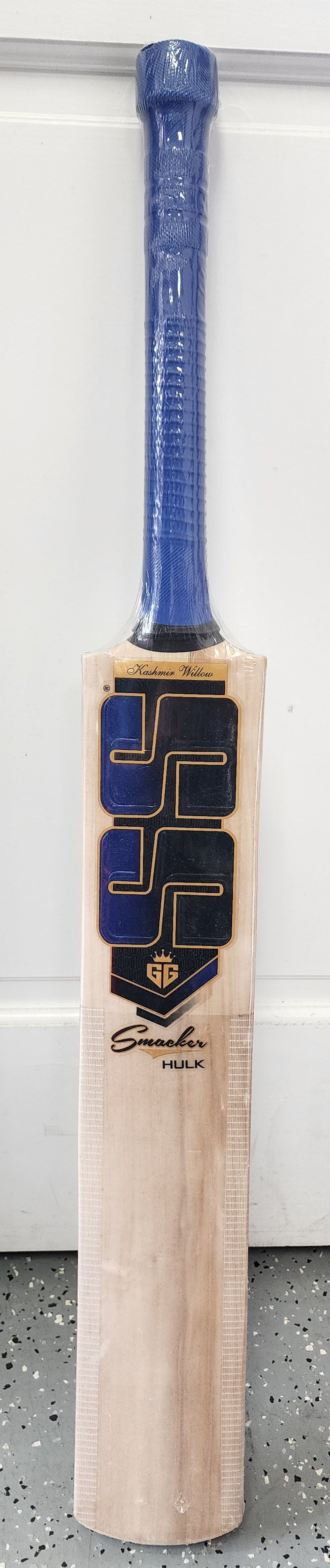 SS Smacker Hulk Kashmir Willow cricket bat