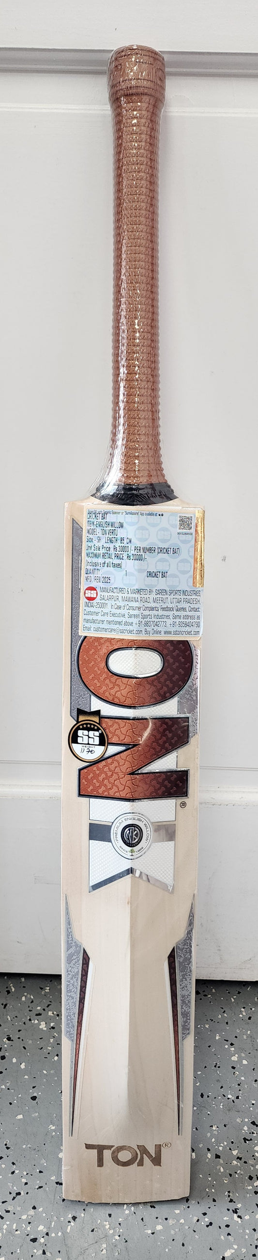 SS Ton Vertu English Willow cricket bat