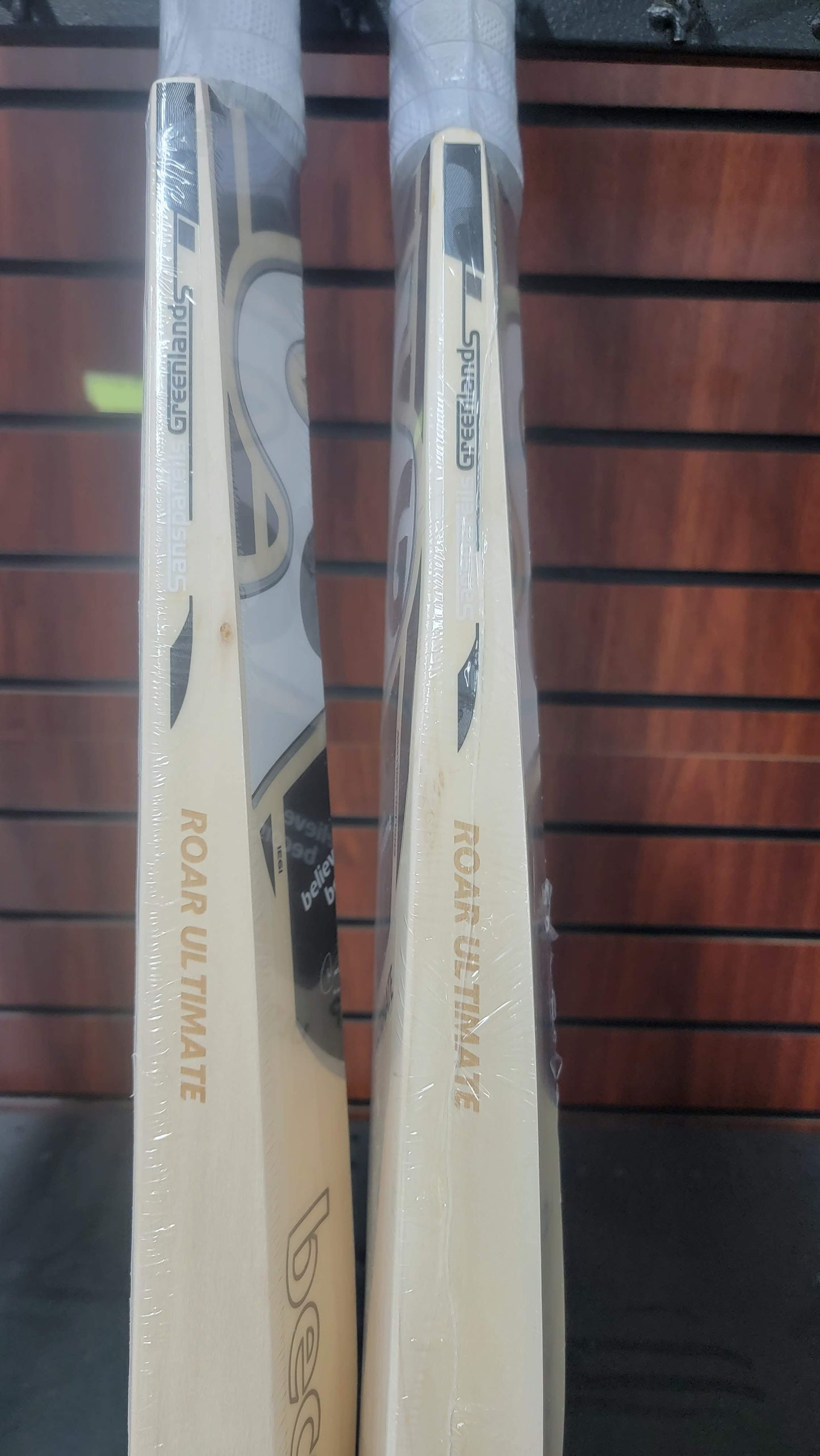 SG Roar Ultimate English Willow Cricket Bat