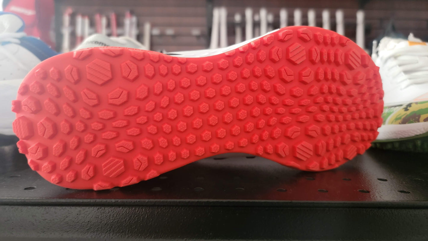 New Balance NB Rubber Stud cricket shoes