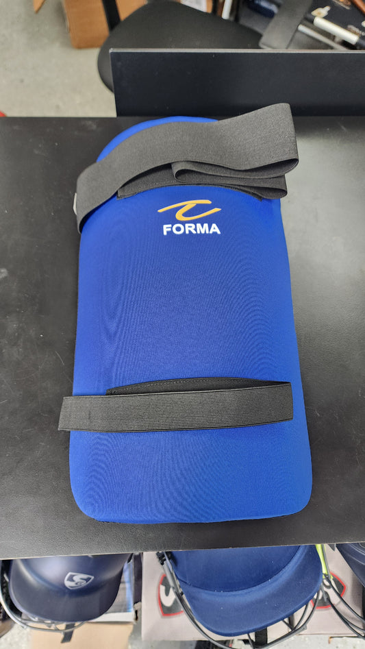 Forma thigh guard royal blue