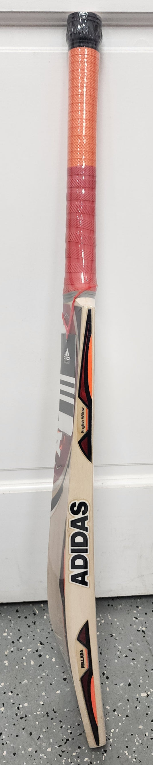 Adidas Pellara 4.0 English Willow Cricket Bat