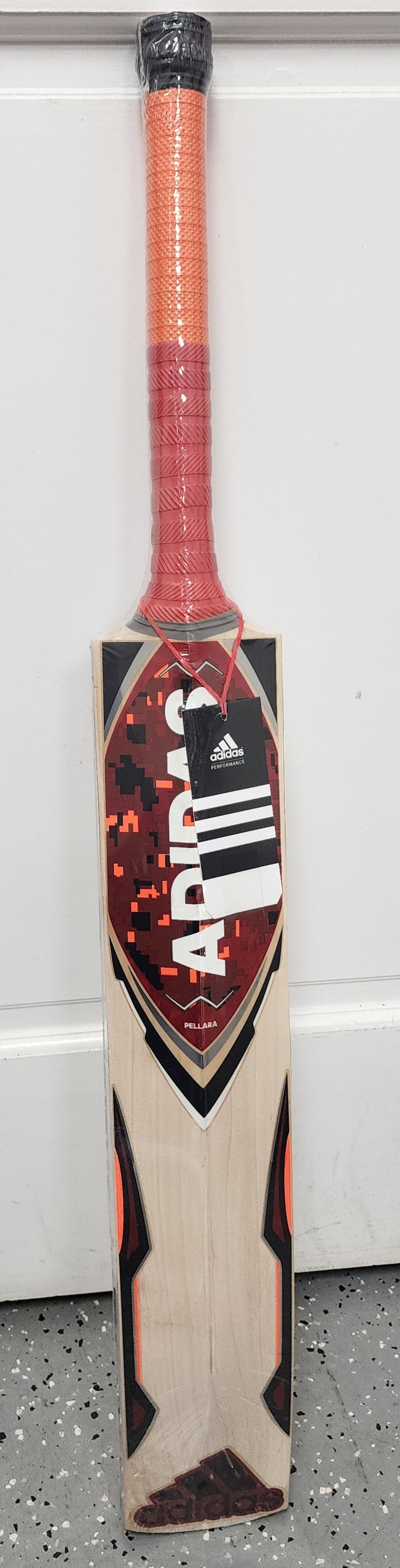 Adidas Pellara 4.0 English Willow Cricket Bat