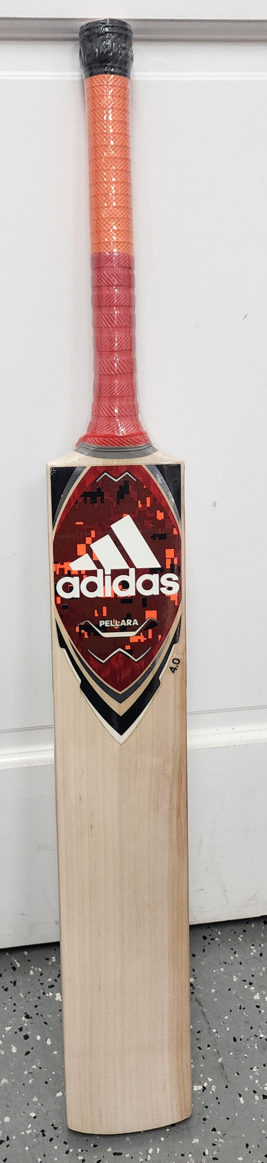 Adidas Pellara 4.0 English Willow Cricket Bat