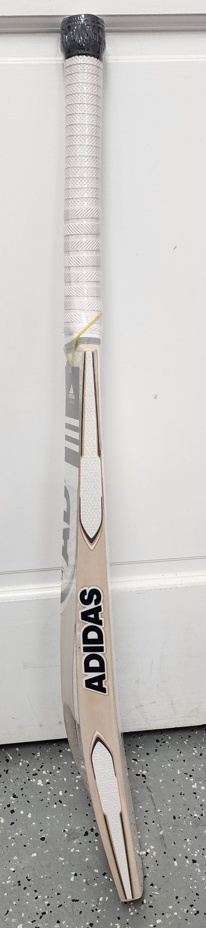 Adidas XT White 5.0 English Willow Cricket Bat