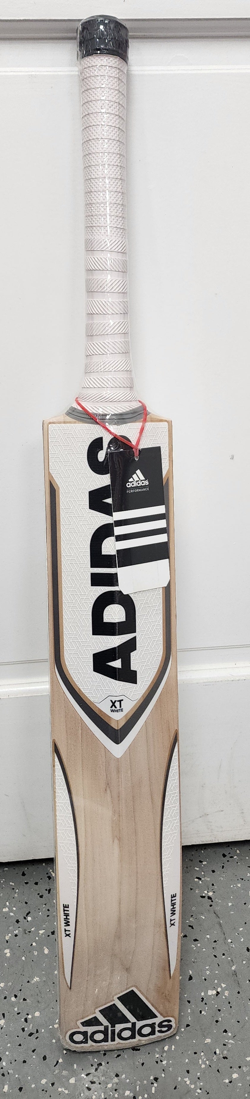 Adidas XT White 6.0 English Willow Cricket Bat