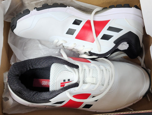 Gray Nicolls GN 5 2.0 Rubber Stud cricket shoes