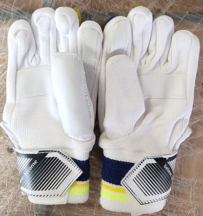 SG SHIELD BATTING GLOVES