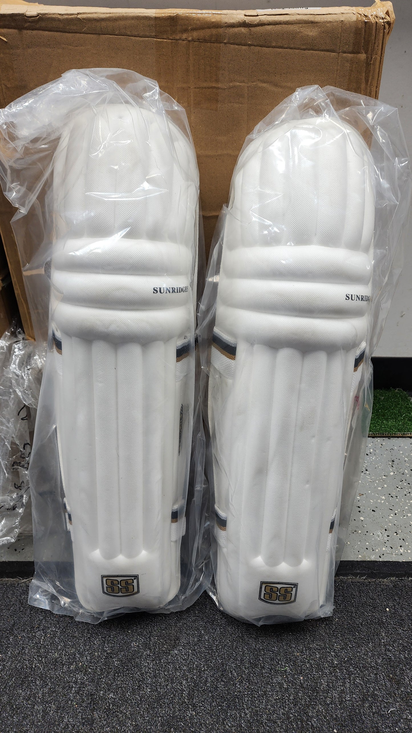 SS Batting Pads AEROLITE