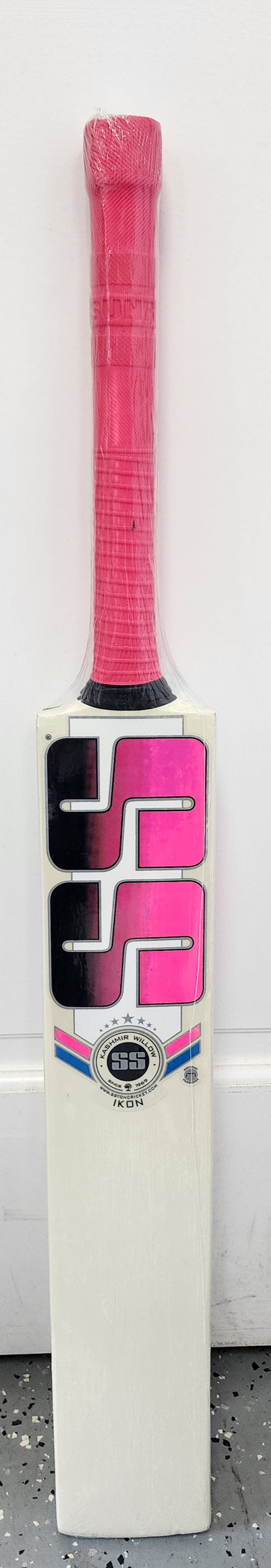 SS IKON Kashmir Willow Cricket Bat
