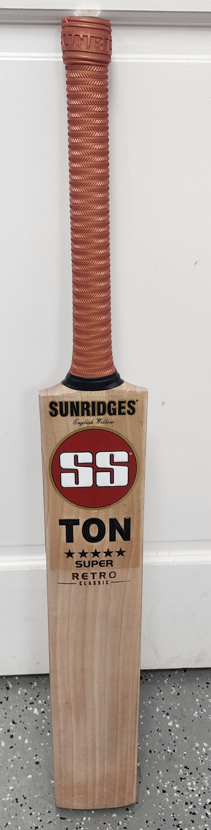 SS Retro Super Classic English Willow Cricket Bat Traditional Profile ...