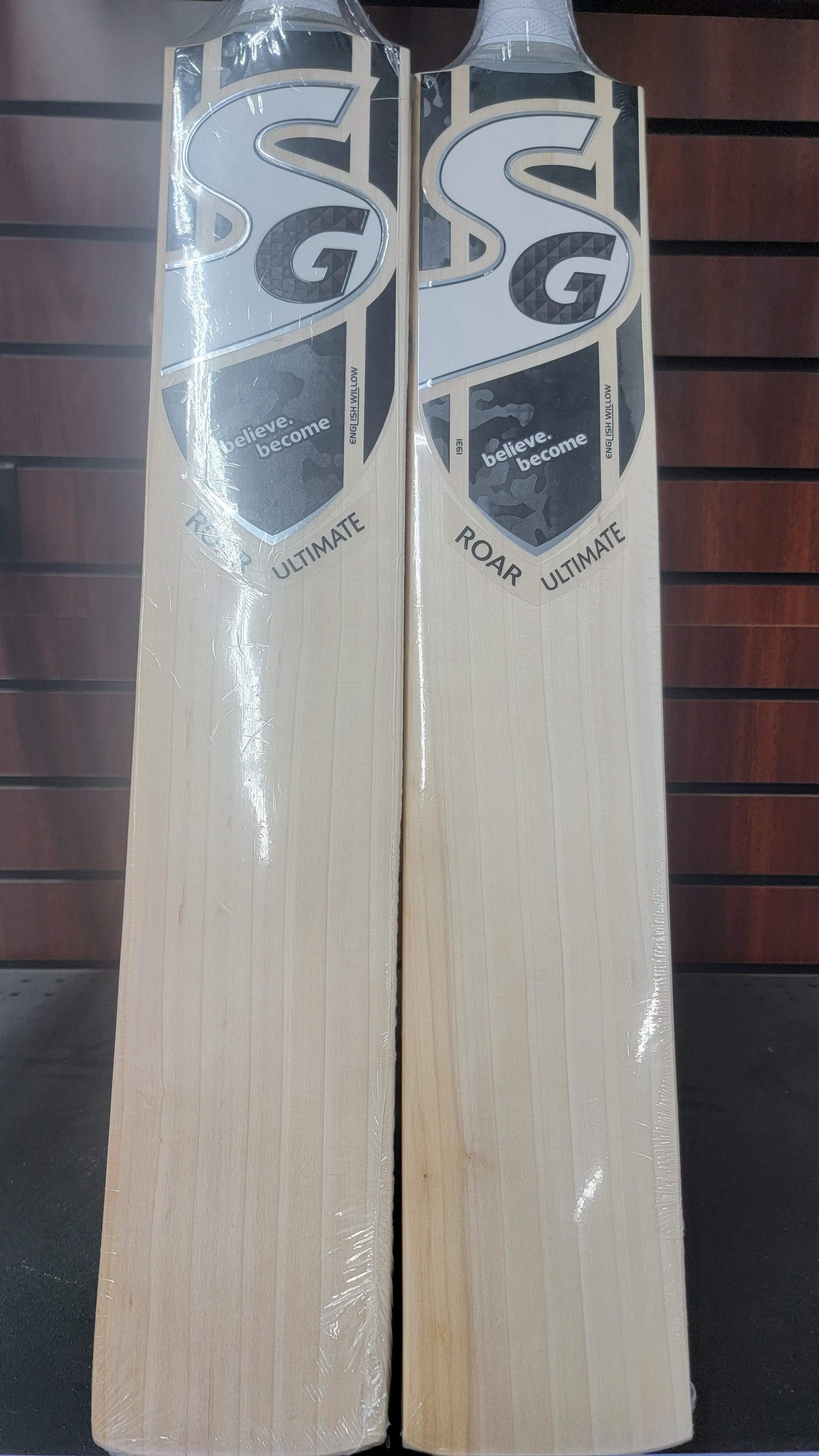 SG Roar Ultimate English Willow Cricket Bat