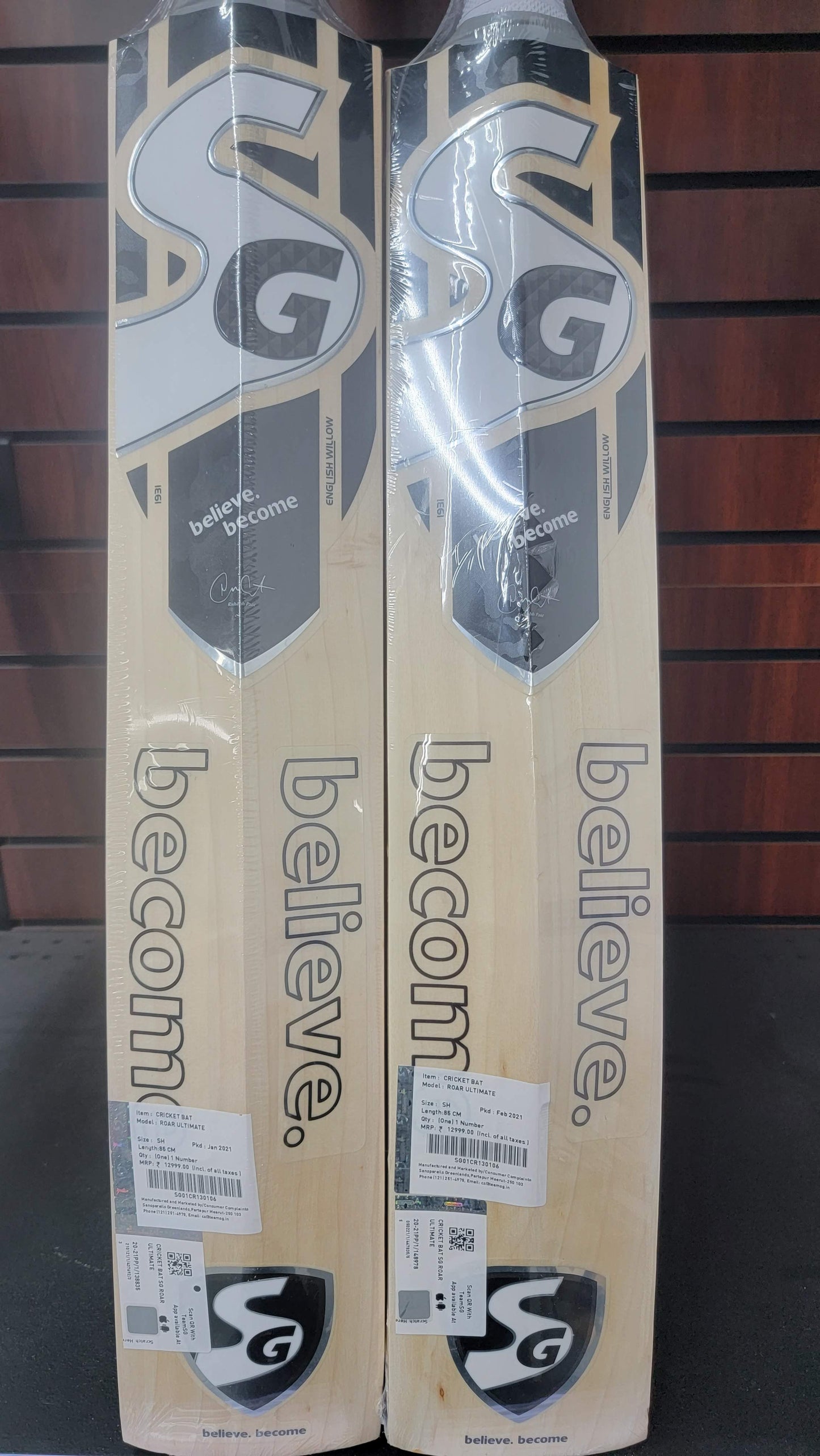 SG Roar Ultimate English Willow Cricket Bat