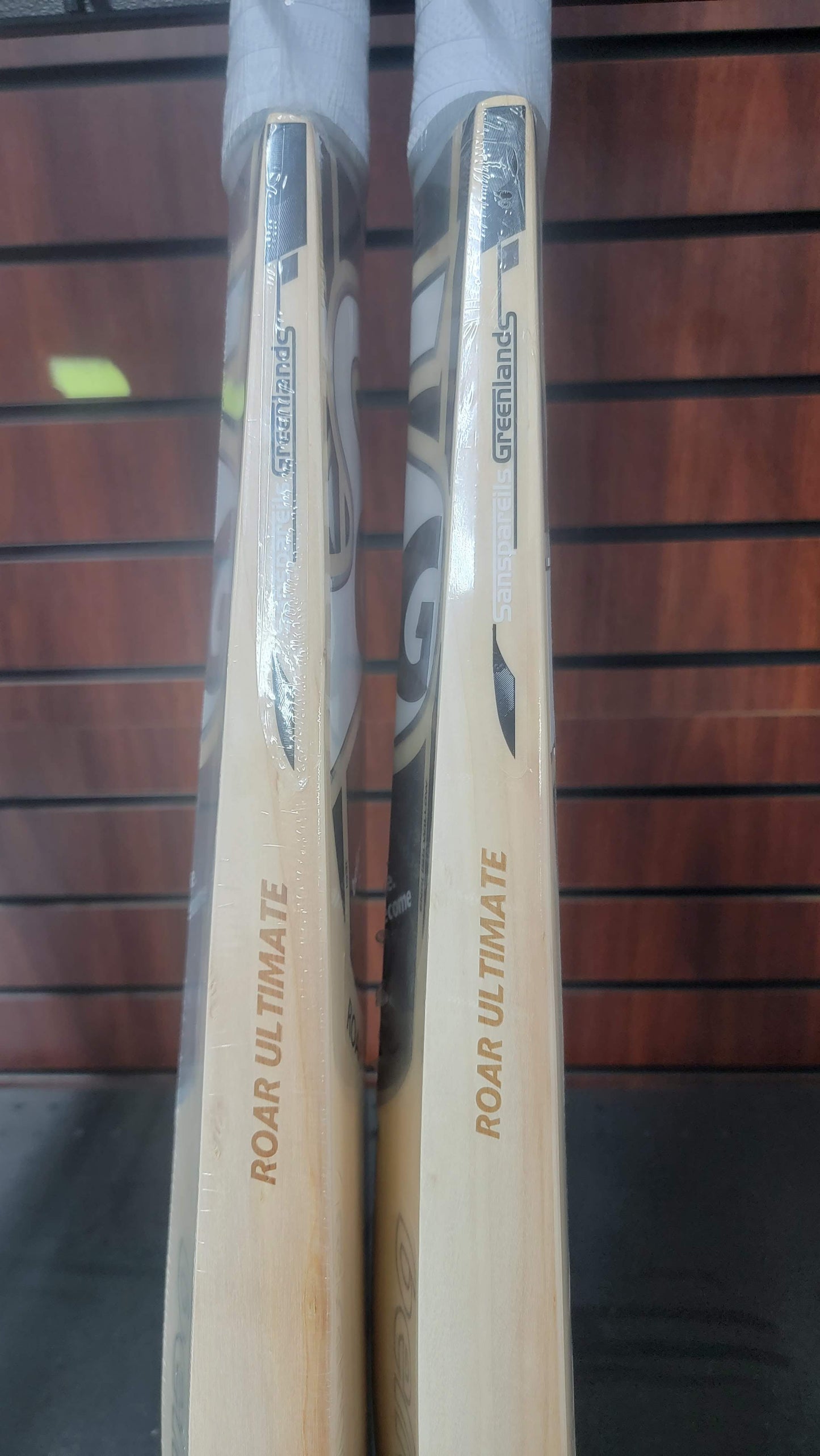SG Roar Ultimate English Willow Cricket Bat