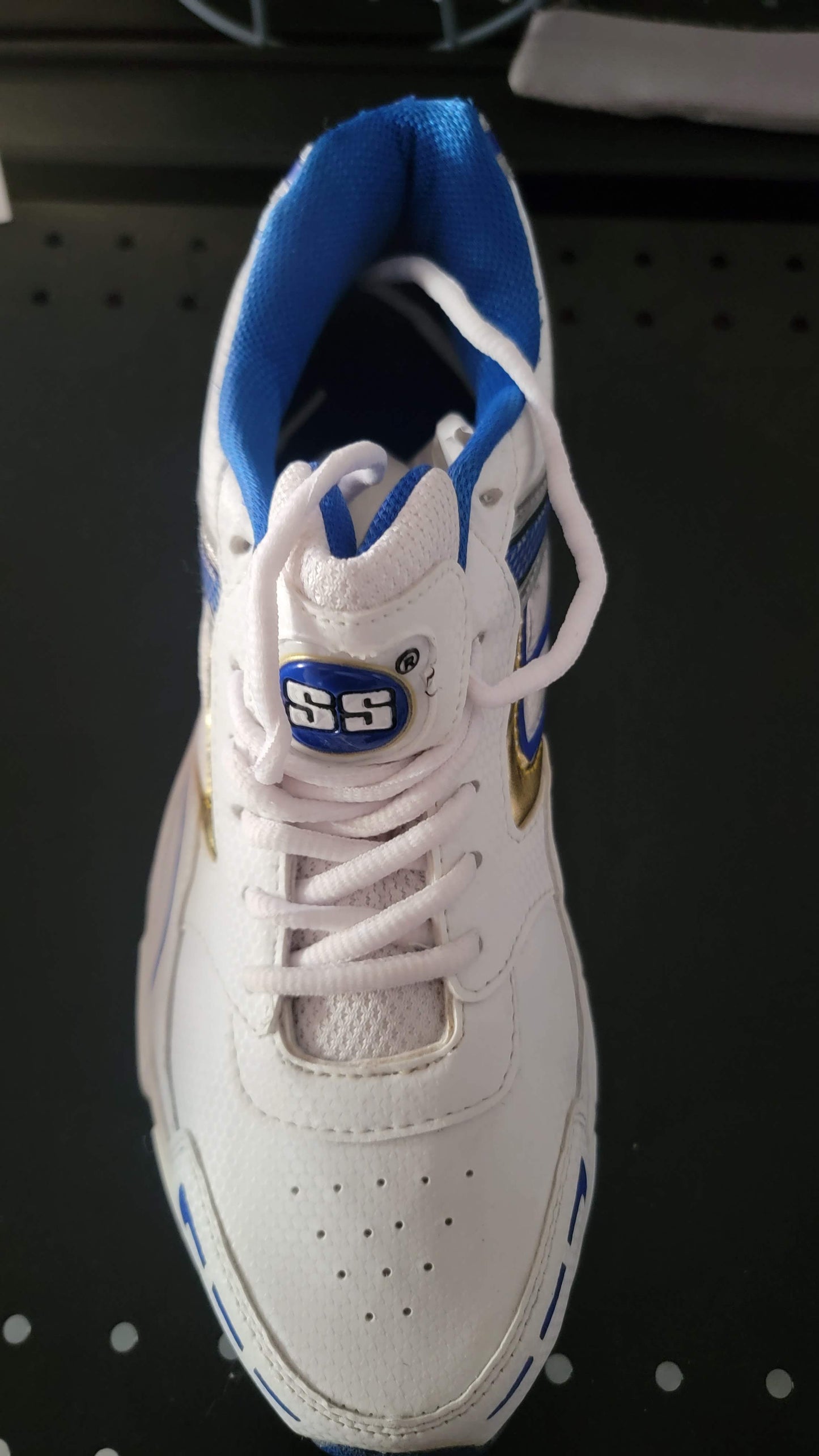 SS Golden Gutsy Rubber stud Shoes