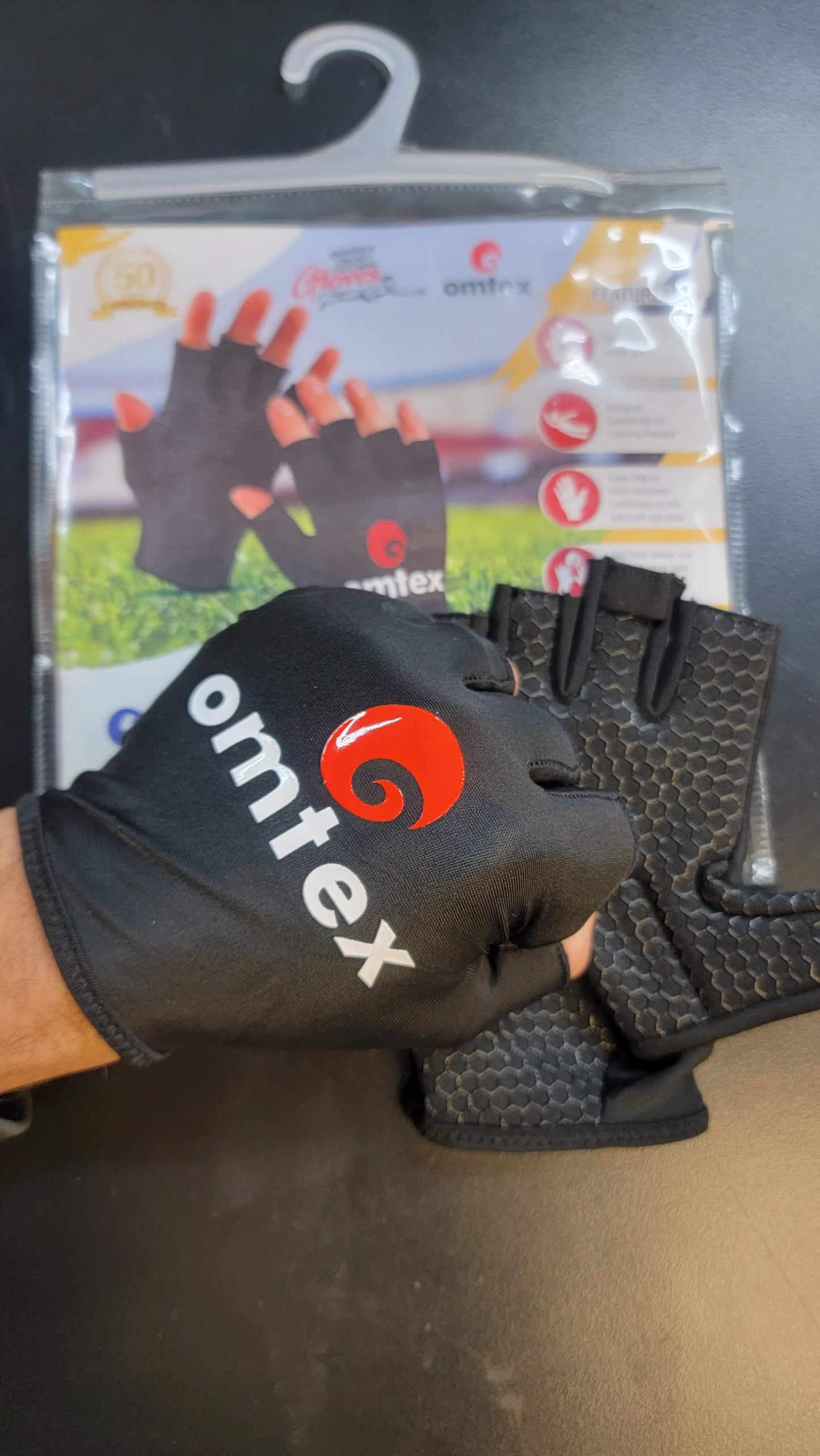 Cricket catching gloves 2.0 Omtex