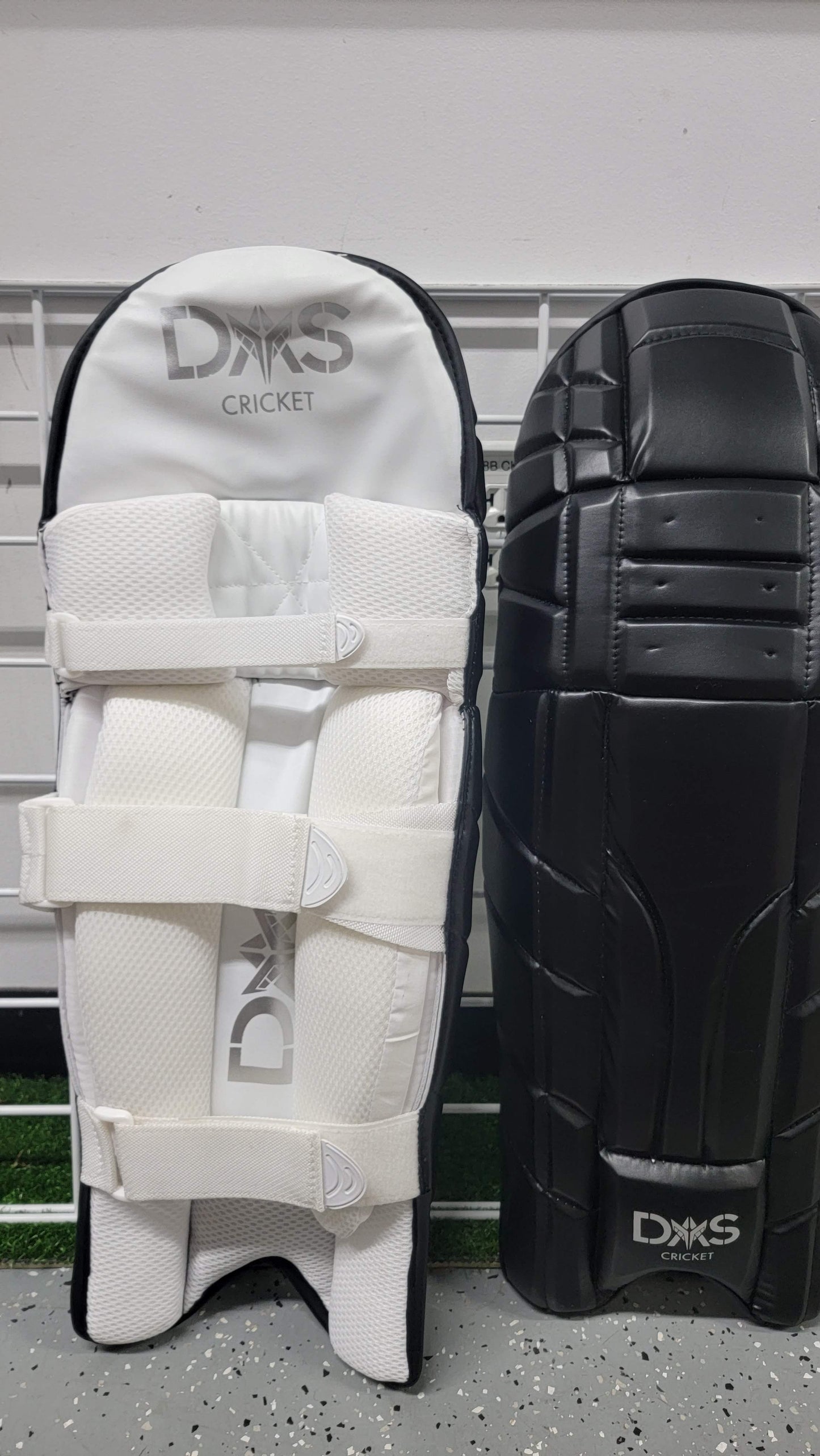 DAS Cricket Lightweight Batting pads Legguards - Black Edition