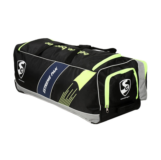 SG Extremepak kit bag with shoe compartment with wheel