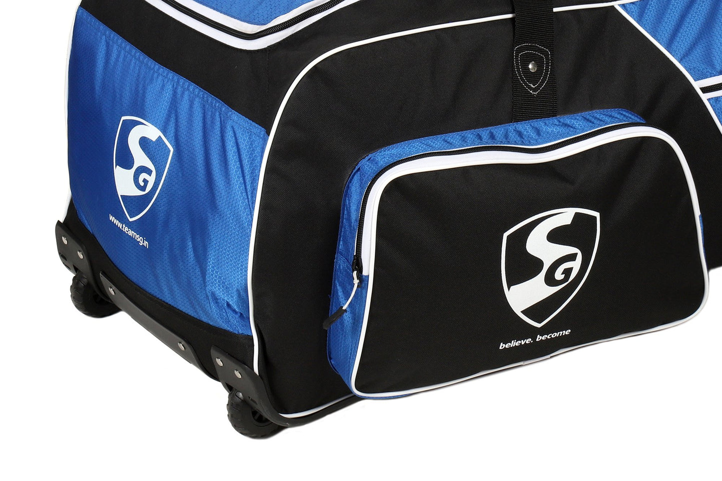 SG Maxipak kit bag with shoe compartment and wheels