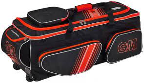 GM 808 WHEELIE Black/ Red Kit bag