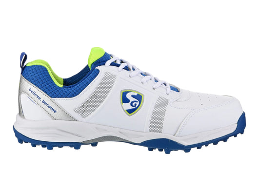 SG CLUB 4.0 Cricket Shoes